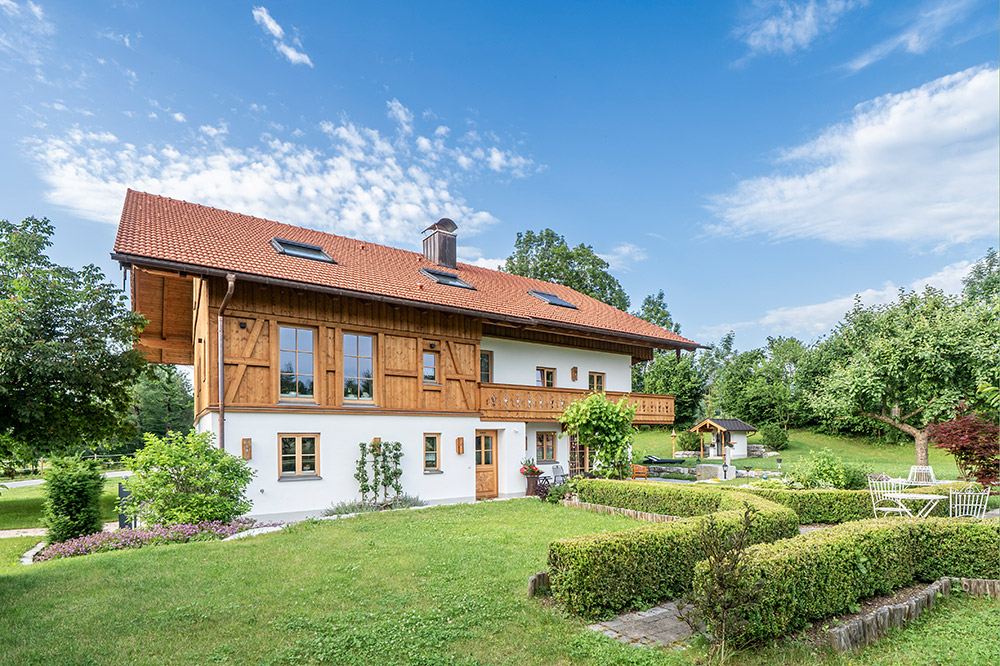 Bauunternehmung-karl-Gerg-Projekt-sanierung-bauernhof-Garten-und-Kapelle Bauunternehmung-karl-Gerg-Projekt-sanierung-bauernhof-Garten-und-Kapelle