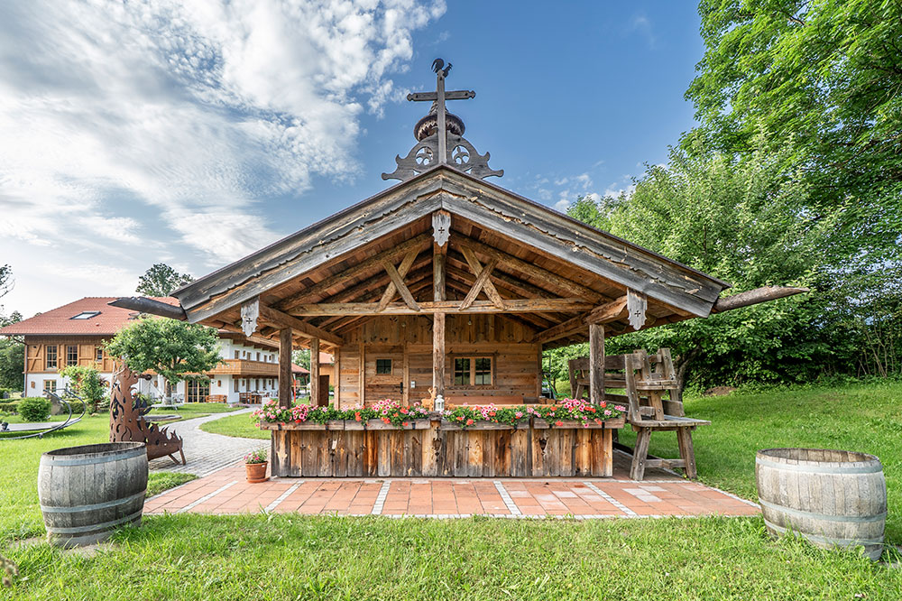 Bauunternehmung-karl-Gerg-Projekt-sanierung-bauernhof-freisitz-mit-Wohnhaus Bauunternehmung-karl-Gerg-Projekt-sanierung-bauernhof-freisitz-mit-Wohnhaus