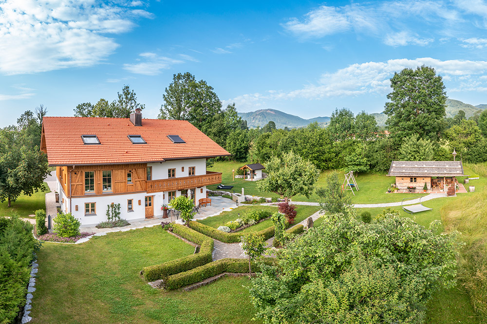 Bauunternehmung-karl-Gerg-Projekt-sanierung-bauernhof-wohnhaus-gartenanlage Bauunternehmung-karl-Gerg-Projekt-sanierung-bauernhof-wohnhaus-gartenanlage