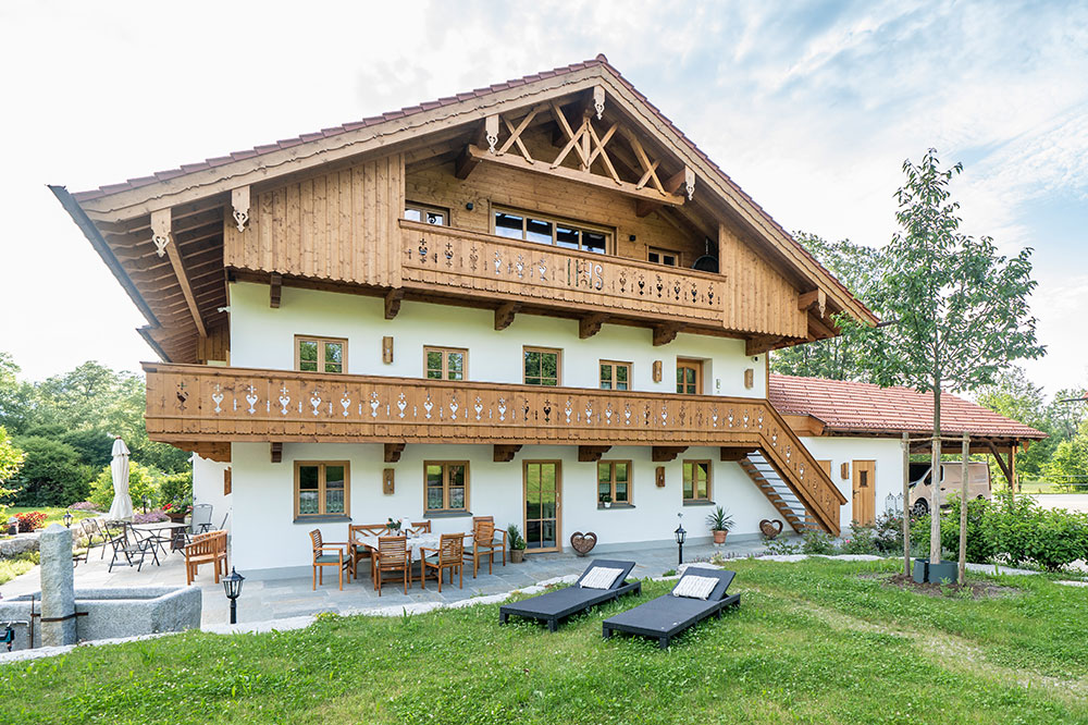 Bauunternehmung-karl-Gerg-Projekt-sanierung-bauernhof-wohnhaus-terrasse Bauunternehmung-karl-Gerg-Projekt-sanierung-bauernhof-wohnhaus-terrasse